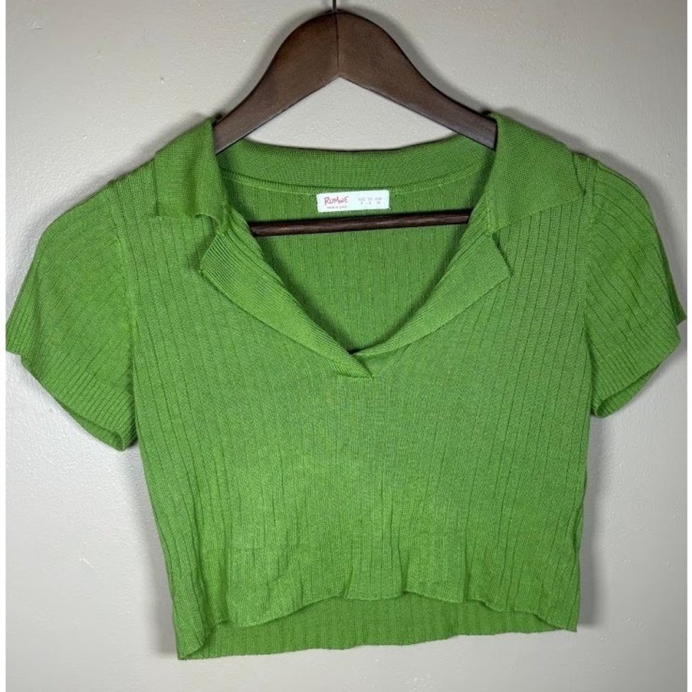 Romwe Women Green Ribbed Knit Crop Polo Shirt Short Sleeve V-Neck Size S US 4